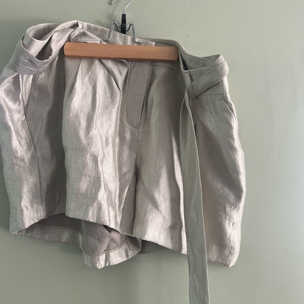LOFT Metallic Cream Shorts
